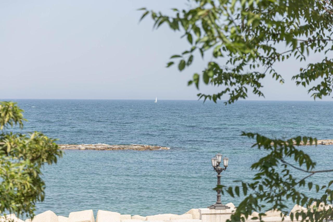 La Finestra Sul Mare Nel Cuore Di 巴里 外观 照片
